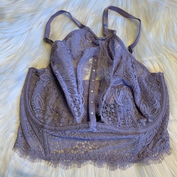 NWT Very Sexy Eyelash Lace High Neck Bralette - Picture 2 of 8